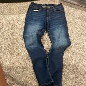 Old Navy High Rise Rockstar Super Skinny jeans size 8
